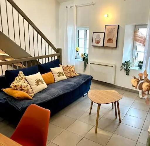 Duplex En Plein Centre-Ville