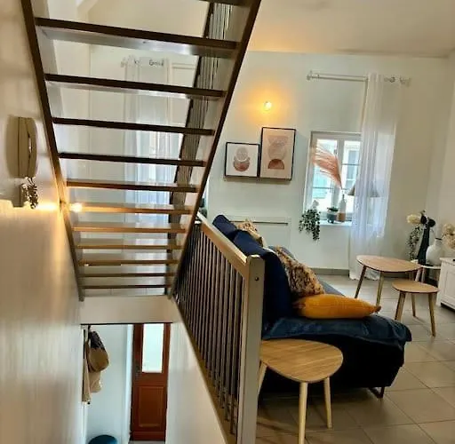 Duplex En Plein Centre-Ville