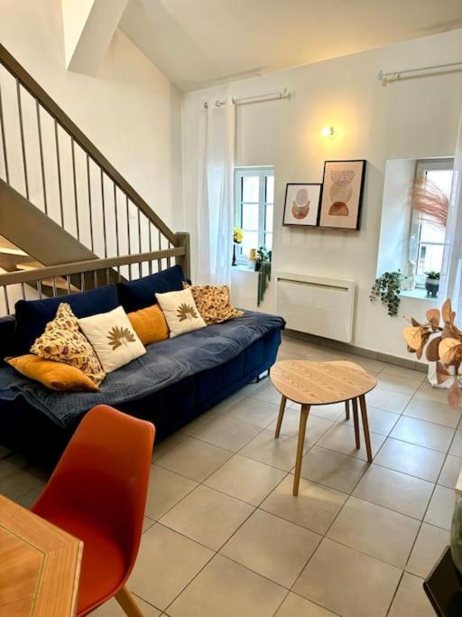 Duplex En Plein Centre-ville *