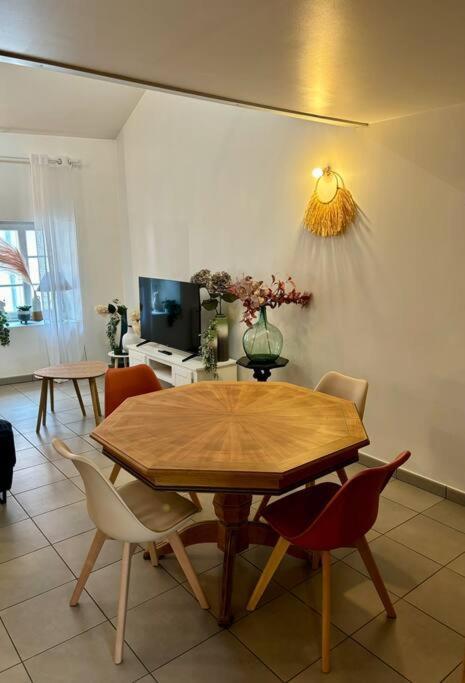 Duplex En Plein Centre-ville Ferienhaus *